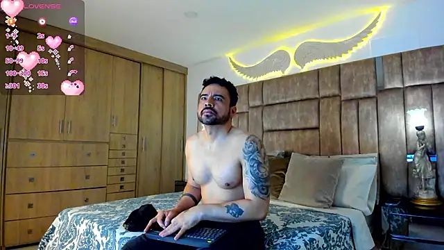 petterwilly1 online show from March 13, 2026, 2:12 pm