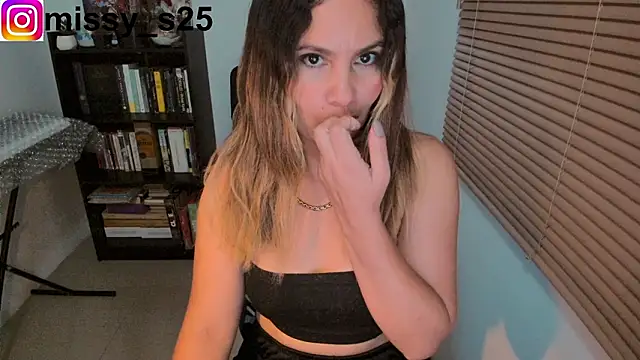 gigi stephans online show from February 2, 2026, 1:37 am