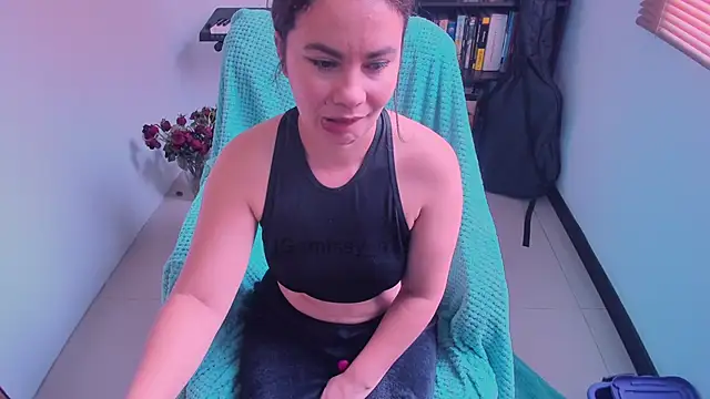 gigi stephans online show from June 13, 2026, 2:48 pm