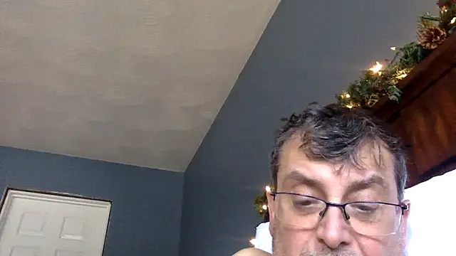 Snapshot of hornysexlover70 chatting on March 7, 2025, 6:33 pm hornysexlover70 online show from March 7, 2025, 6:33 pm