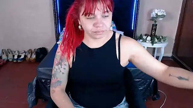 Snapshot of VioletaaaSlave chatting on June 30, 2026, 11:00 am VioletaaaSlave online show from June 30, 2026, 11:00 am