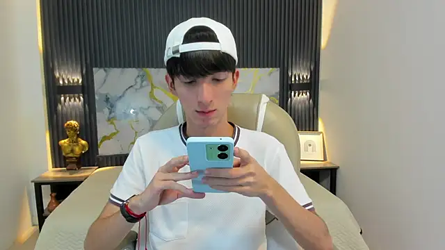 Snapshot of Jake_evans chatting on October 16, 2025, 8:10 pm Jake evans online show from October 16, 2025, 8:10 pm