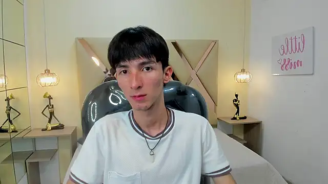 Snapshot of Jake_evans chatting on November 22, 2025, 12:48 pm Jake evans online show from November 22, 2025, 12:48 pm