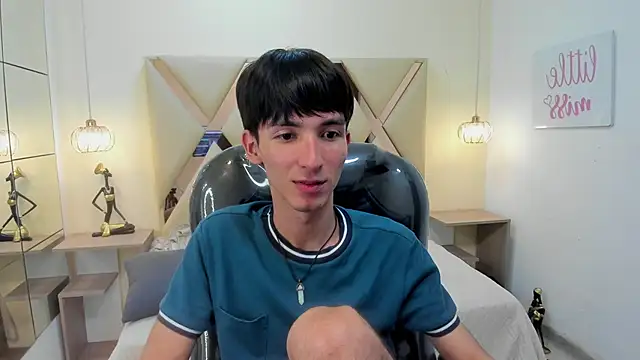 Snapshot of Jake_evans chatting on November 24, 2025, 5:23 pm Jake evans online show from November 24, 2025, 5:23 pm