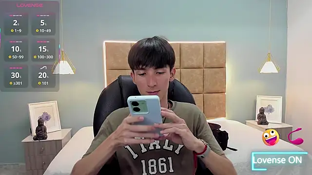 Snapshot of Jake_evans chatting on November 25, 2025, 7:47 pm Jake evans online show from November 25, 2025, 7:47 pm