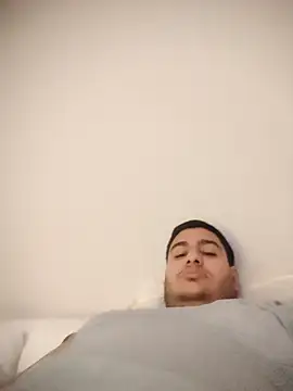Snapshot of antoniovento chatting on February 9, 2026, 11:47 am antoniovento online show from February 9, 2026, 11:47 am