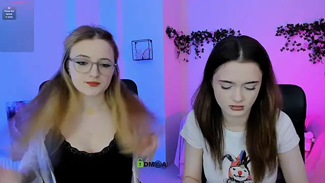 liana kisses online show from June 20, 2026, 7:27 pm