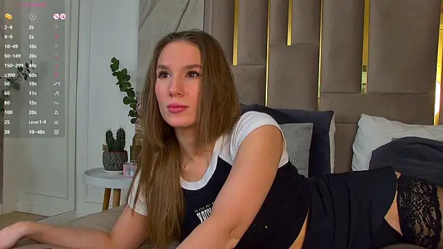 LeslieMines online show from February 21, 2025, 11:55 am