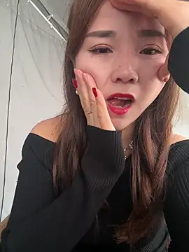 Snapshot of Efangfang chatting on March 5, 2025, 3:51 am Efangfang online show from March 5, 2025, 3:51 am