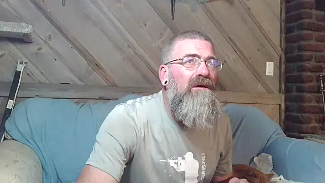 Clamsplitter420 online show from March 21, 2026, 7:24 am