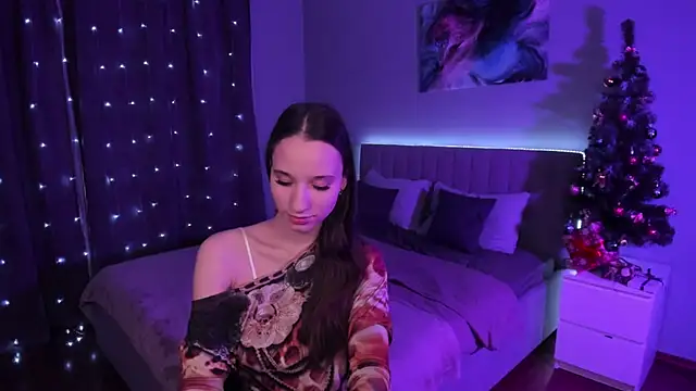 StaceySunny online show from December 21, 2024, 7:27 pm