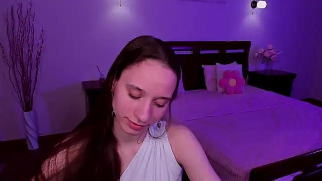 StaceySunny online show from April 30, 2026, 9:30 pm