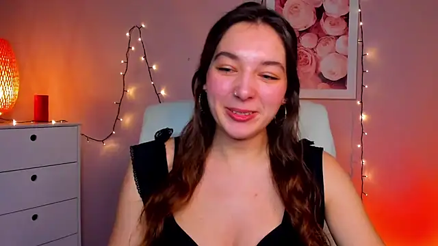 Snapshot of Meagn_Extasy chatting on January 7, 2025, 3:02 pm Meagn Extasy online show from January 7, 2025, 3:02 pm