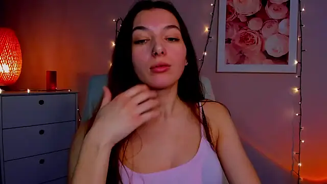 Snapshot of Meagn_Extasy chatting on February 9, 2025, 10:53 am Meagn Extasy online show from February 9, 2025, 10:53 am