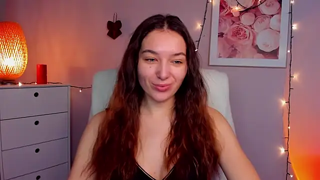 Snapshot of Meagn_Extasy chatting on February 16, 2025, 11:05 am Meagn Extasy online show from February 16, 2025, 11:05 am