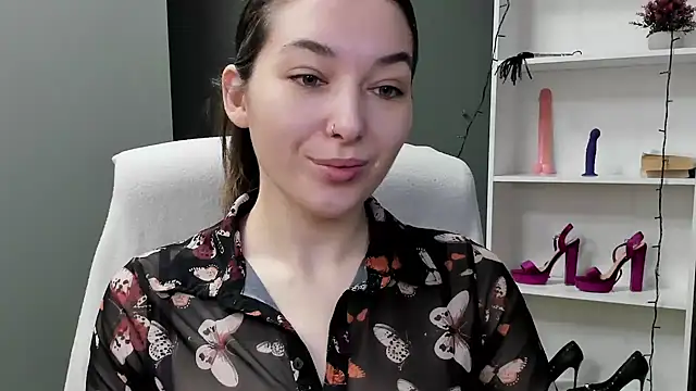 Meagn Extasy online show from January 19, 2026, 7:45 am