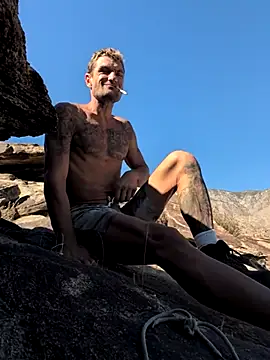 klownman1 online show from October 24, 2025, 5:53 pm