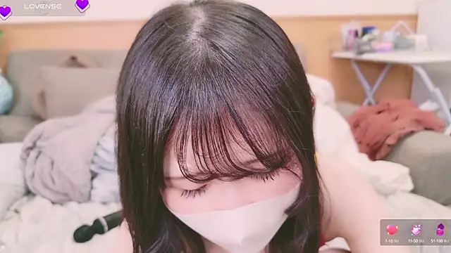 Snapshot of Conatsu chatting on February 8, 2025, 3:42 pm Conatsu online show from February 8, 2025, 3:42 pm