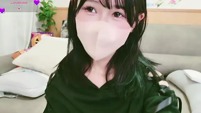 Snapshot of Conatsu chatting on October 25, 2025, 6:10 am Conatsu online show from October 25, 2025, 6:10 am