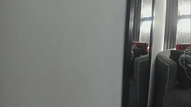 selene red  online show from January 16, 2026, 1:48 pm