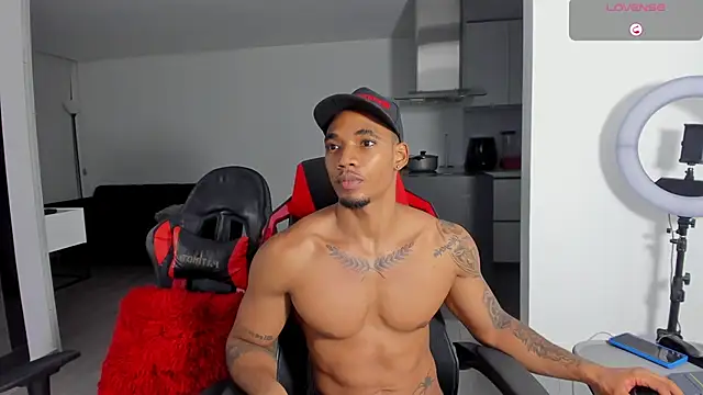 Snapshot of TROYWESLY- chatting on May 30, 2026, 1:03 am TROYWESLY- online show from May 30, 2026, 1:03 am