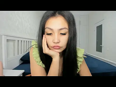 Snapshot of Missykitty01 chatting on October 14, 2025, 11:05 pm Missykitty01 online show from October 14, 2025, 11:05 pm