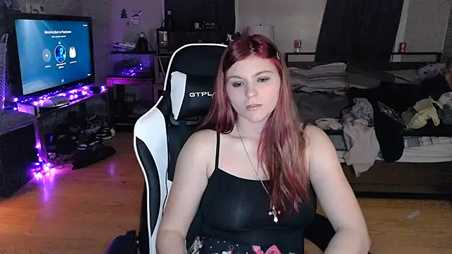 Snapshot of Elliewgfs chatting on December 11, 2024, 5:43 am Elliewgfs online show from December 11, 2024, 5:43 am