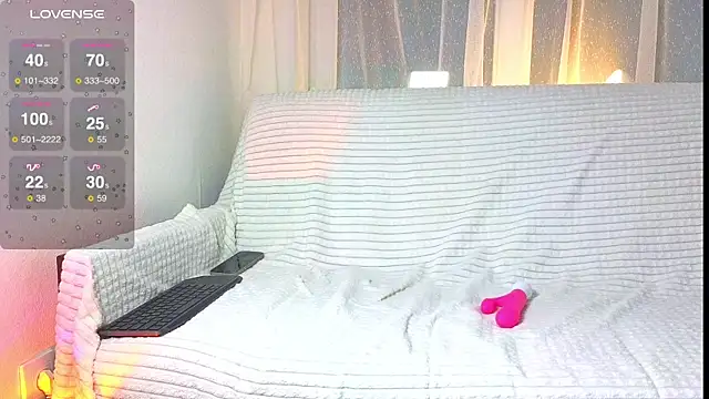 Tasha Miu online show from January 11, 2025, 8:32 pm