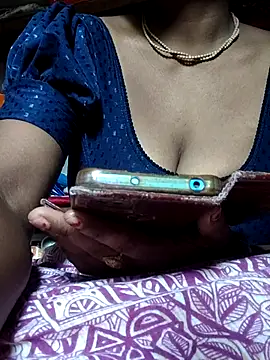 Snapshot of DARK_WINE_ chatting on September 19, 2025, 6:37 am DARK WINE online show from September 19, 2025, 6:37 am