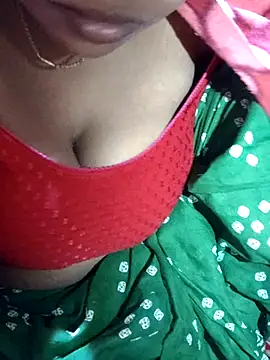 Snapshot of DARK_WINE_ chatting on November 16, 2025, 10:48 pm DARK WINE online show from November 16, 2025, 10:48 pm