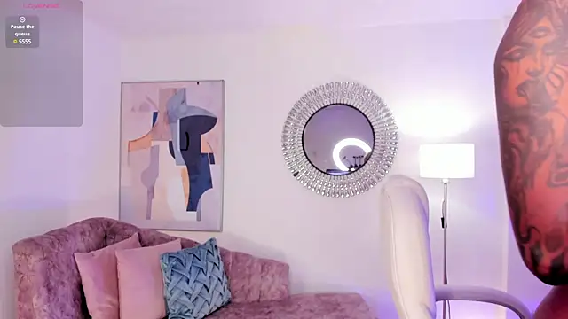 Snapshot of madisson_davon chatting on February 6, 2025, 4:03 pm madisson davon online show from February 6, 2025, 4:03 pm