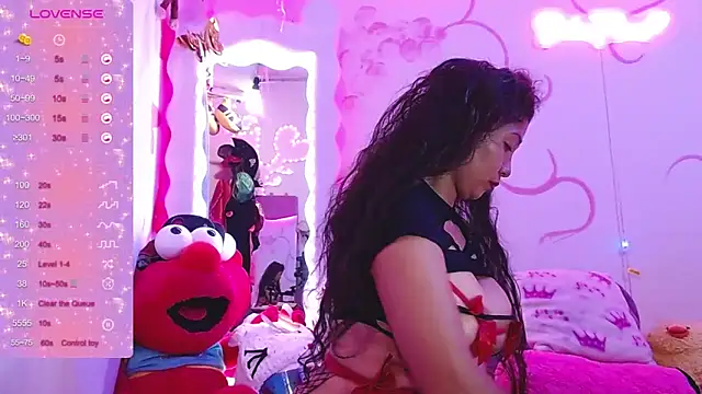 dainaflowers online show from October 12, 2025, 5:28 am