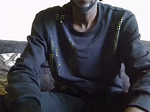 Delicious-D online show from November 30, 2025, 5:00 am