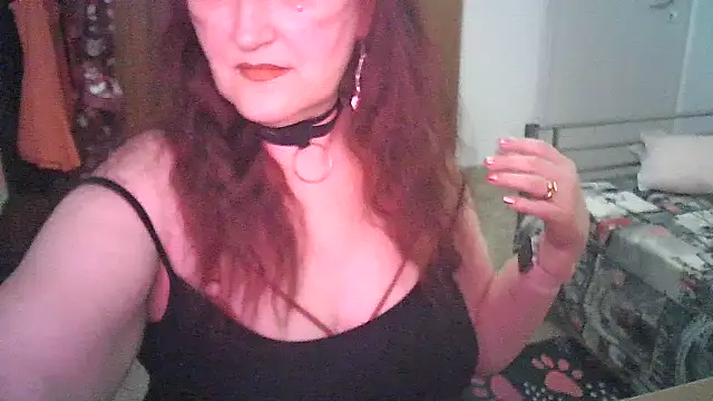 Snapshot of SabrinaXlovess chatting on June 4, 2026, 4:35 pm SabrinaXlovess online show from June 4, 2026, 4:35 pm