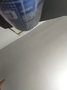 skrigul12 online show from March 22, 2025, 8:59 pm