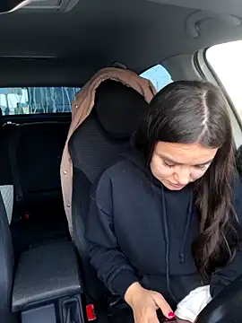 stacy stoone online show from March 12, 2026, 10:54 am