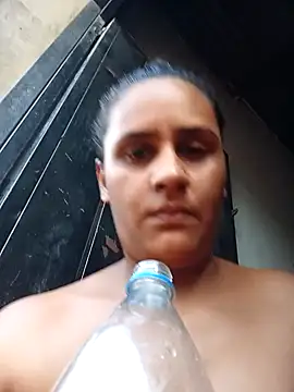 Andreita 95 online show from November 3, 2025, 9:48 pm