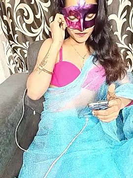 REVA DARLING online show from April 5, 2026, 11:18 am