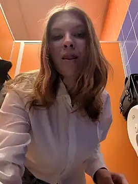 Snapshot of Morphine_666 chatting on December 5, 2024, 6:10 am Morphine 666 online show from December 5, 2024, 6:10 am