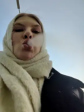 Snapshot of Morphine_666 chatting on December 11, 2024, 9:09 am Morphine 666 online show from December 11, 2024, 9:09 am