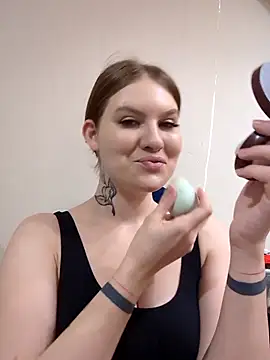 Snapshot of Morphine_666 chatting on December 18, 2024, 3:15 am Morphine 666 online show from December 18, 2024, 3:15 am