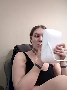 Snapshot of Morphine_666 chatting on February 27, 2025, 4:20 am Morphine 666 online show from February 27, 2025, 4:20 am