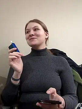 Snapshot of Morphine_666 chatting on March 21, 2025, 4:17 am Morphine 666 online show from March 21, 2025, 4:17 am