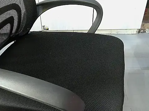 Destiny Desire online show from October 19, 2025, 9:10 am