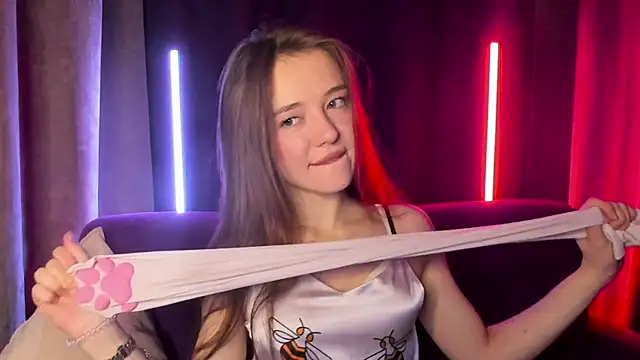 VasilisaTheWiseX online show from June 28, 2026, 1:55 am