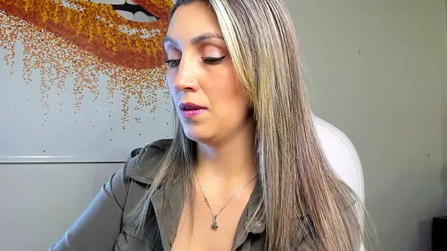 anny sweet72 online show from February 11, 2025, 12:58 pm