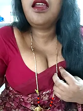 Swapna 143 online show from November 4, 2025, 4:44 am