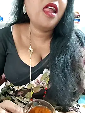 Swapna 143 online show from November 12, 2025, 3:18 am