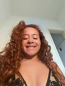 Snapshot of Marie_Rose chatting on April 17, 2026, 9:45 am Marie Rose online show from April 17, 2026, 9:45 am