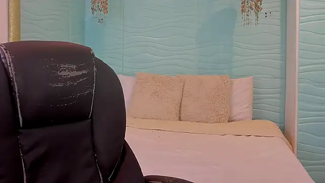 cherry chel online show from June 3, 2026, 12:46 am